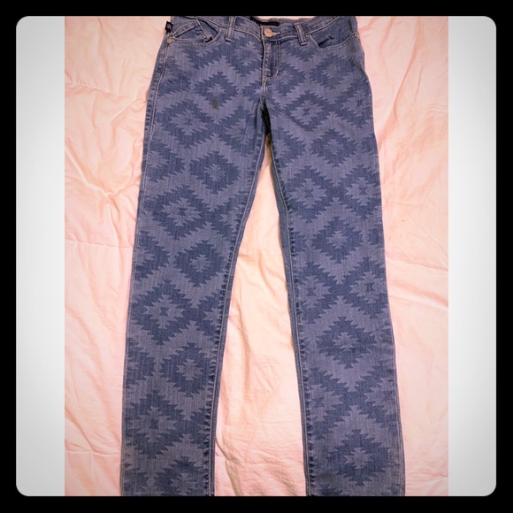 Rock & Republic Aztec Jeans - Picture 1 of 5